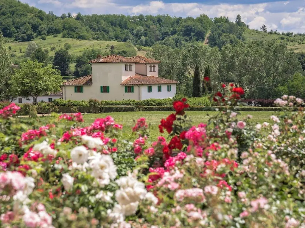Delightful Holiday Home In Reggello With Swimming Pool 0*,