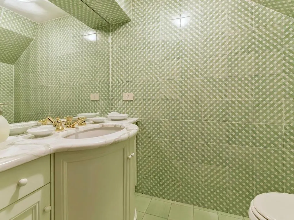 Delightful Holiday Home In Reggello With Swimming Pool